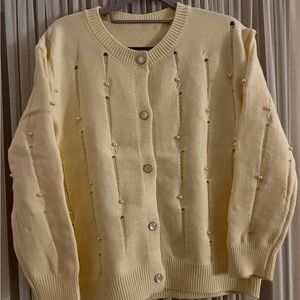 Chic Yellow Button-Up Cardigan